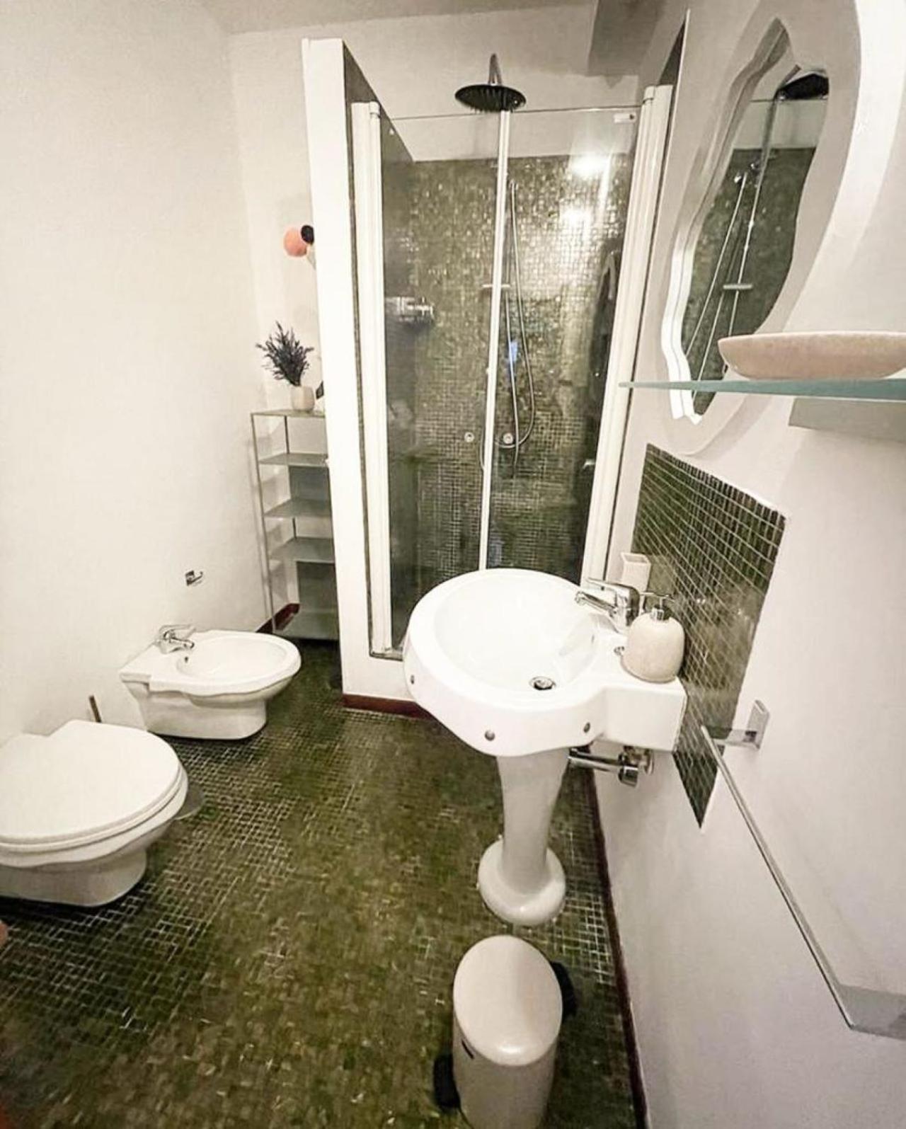 Ti Racconto Il Mare Apartment Salerno Luaran gambar