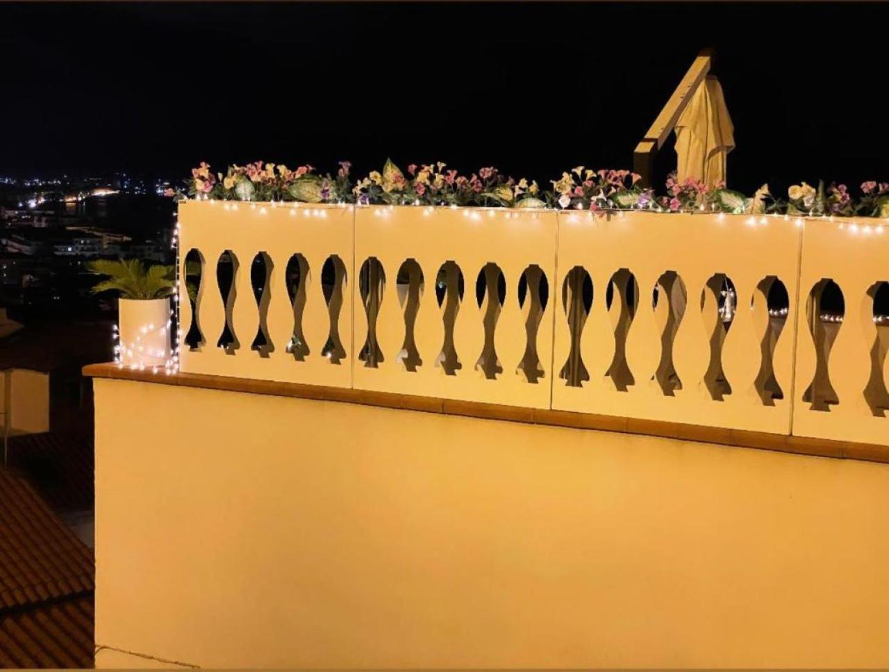 Ti Racconto Il Mare Apartment Salerno Luaran gambar