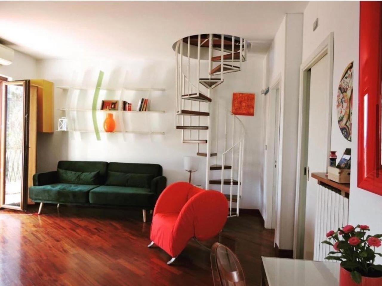 Ti Racconto Il Mare Apartment Salerno Luaran gambar