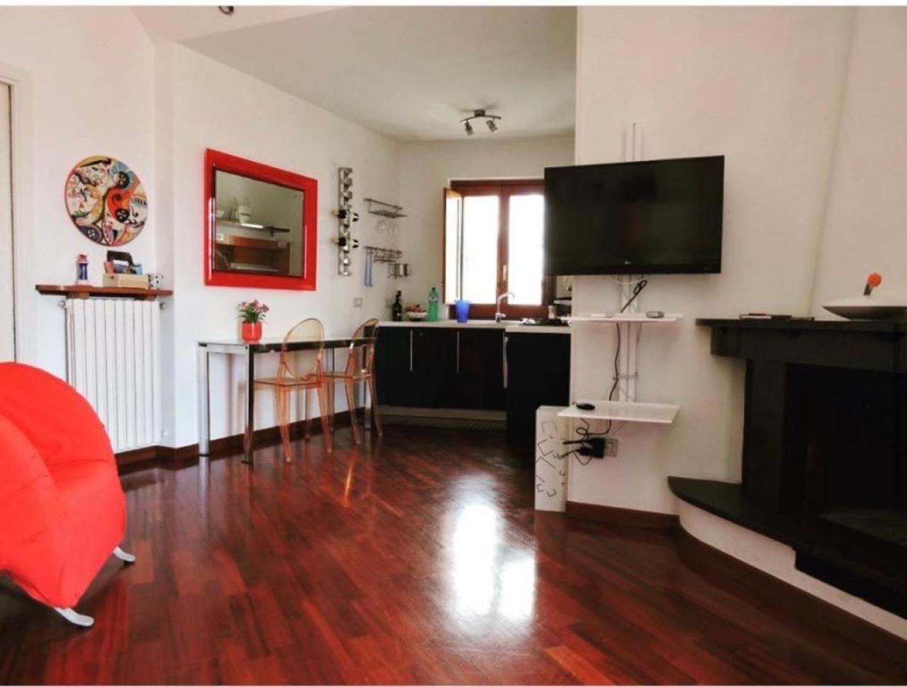Ti Racconto Il Mare Apartment Salerno Luaran gambar