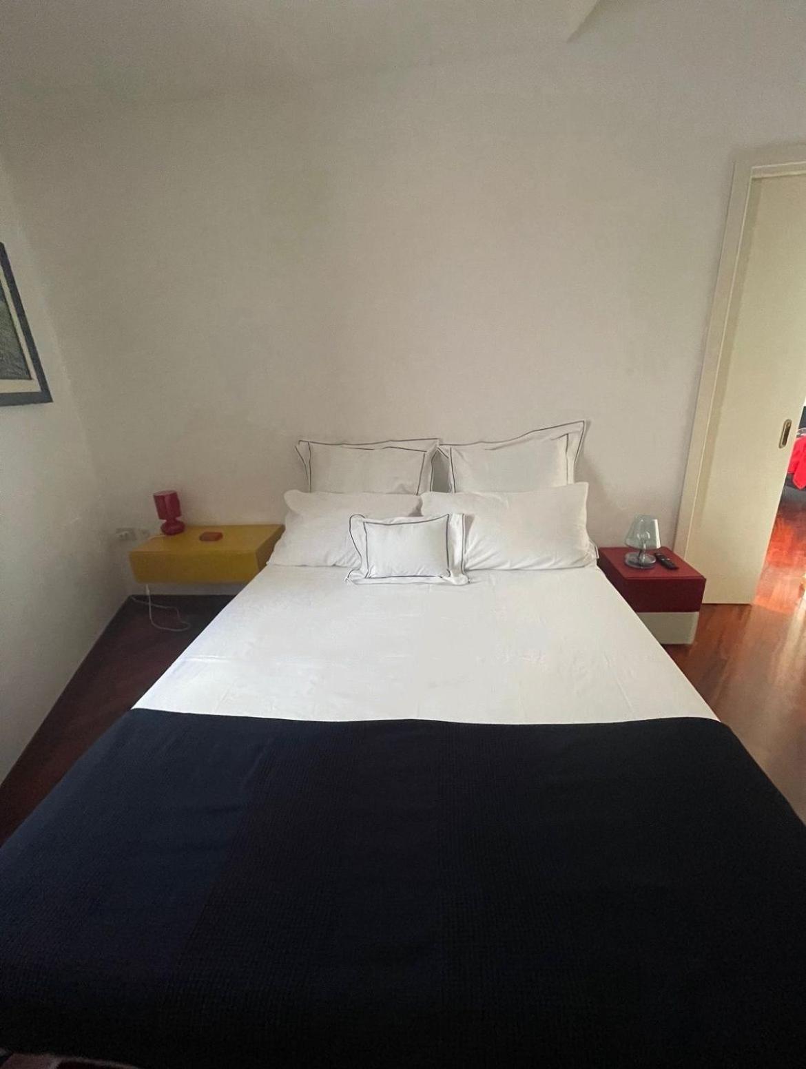 Ti Racconto Il Mare Apartment Salerno Luaran gambar
